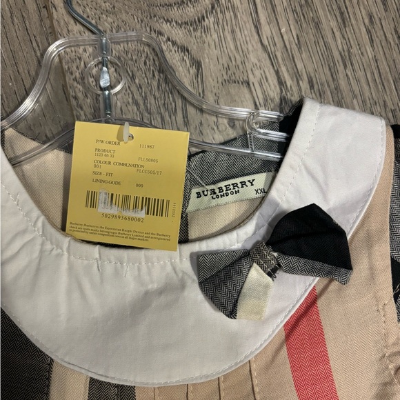 Burberry infant/toddler dress - Picture 2 of 4